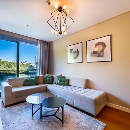 Radisson Residences Vadistanbul ホテル