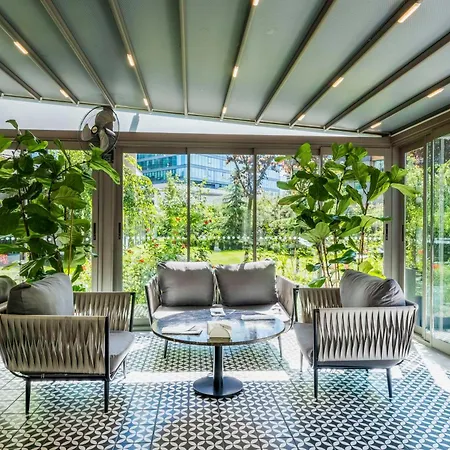 Radisson Residences Vadistanbul ホテル 5*