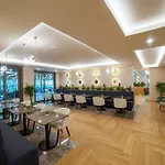 Hotel Radisson Residences Vadistanbul