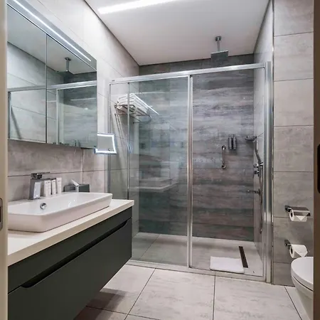 Radisson Residences Vadistanbul Hotel 5*