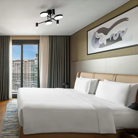 Radisson Residences Vadistanbul 5*