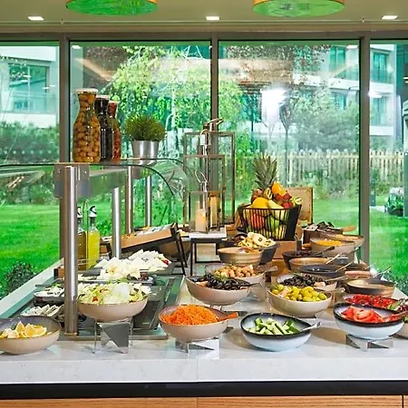 Radisson Residences Vadistanbul 4* Isztambul