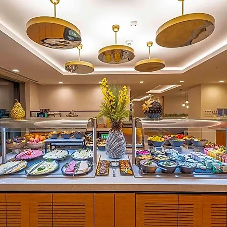 Radisson Residences Vadistanbul Szálloda 4*
