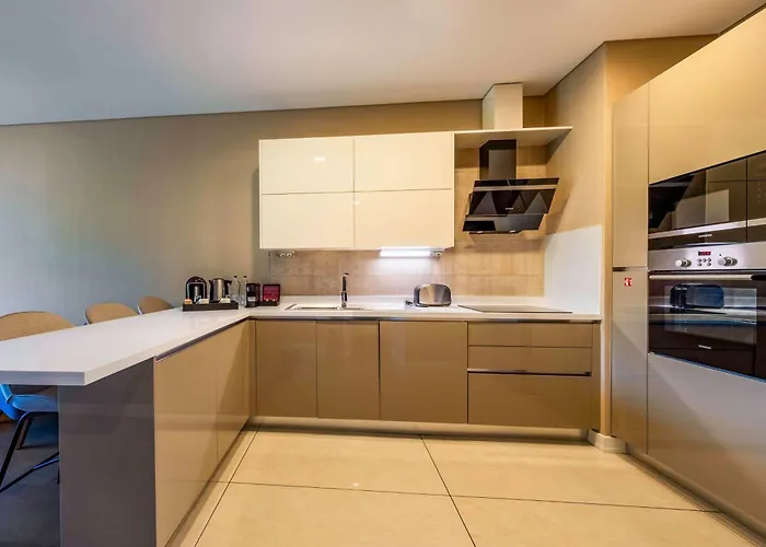 Hotel Radisson Residences Vadistanbul