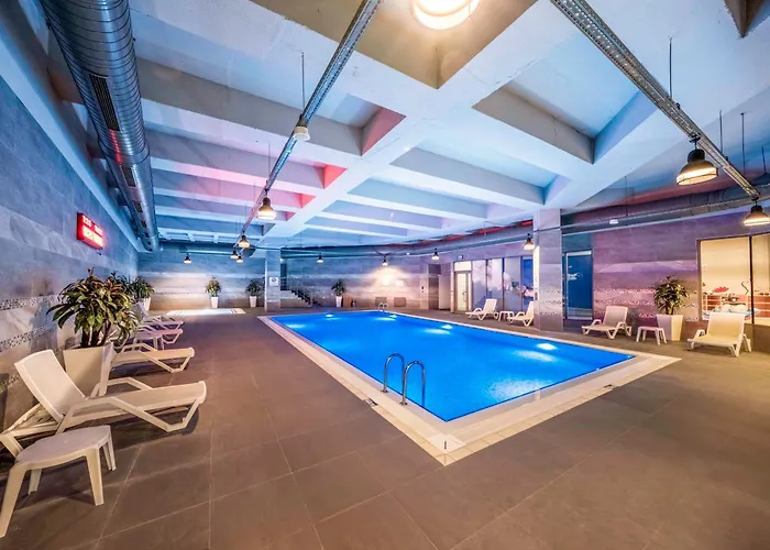 호텔 Radisson Residences Vadistanbul 5*