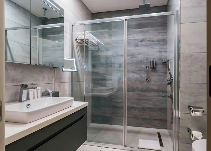 Radisson Residences Vadistanbul 호텔 5*
