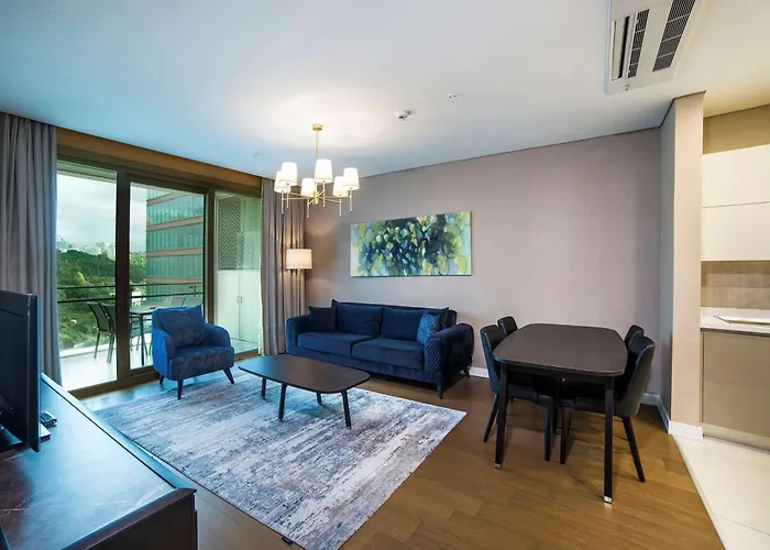 Hotel Radisson Residences Vadistanbul 5*